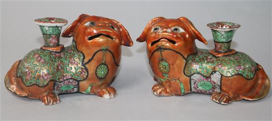 A pair of Canton porcelain shi shi, 4.75in.